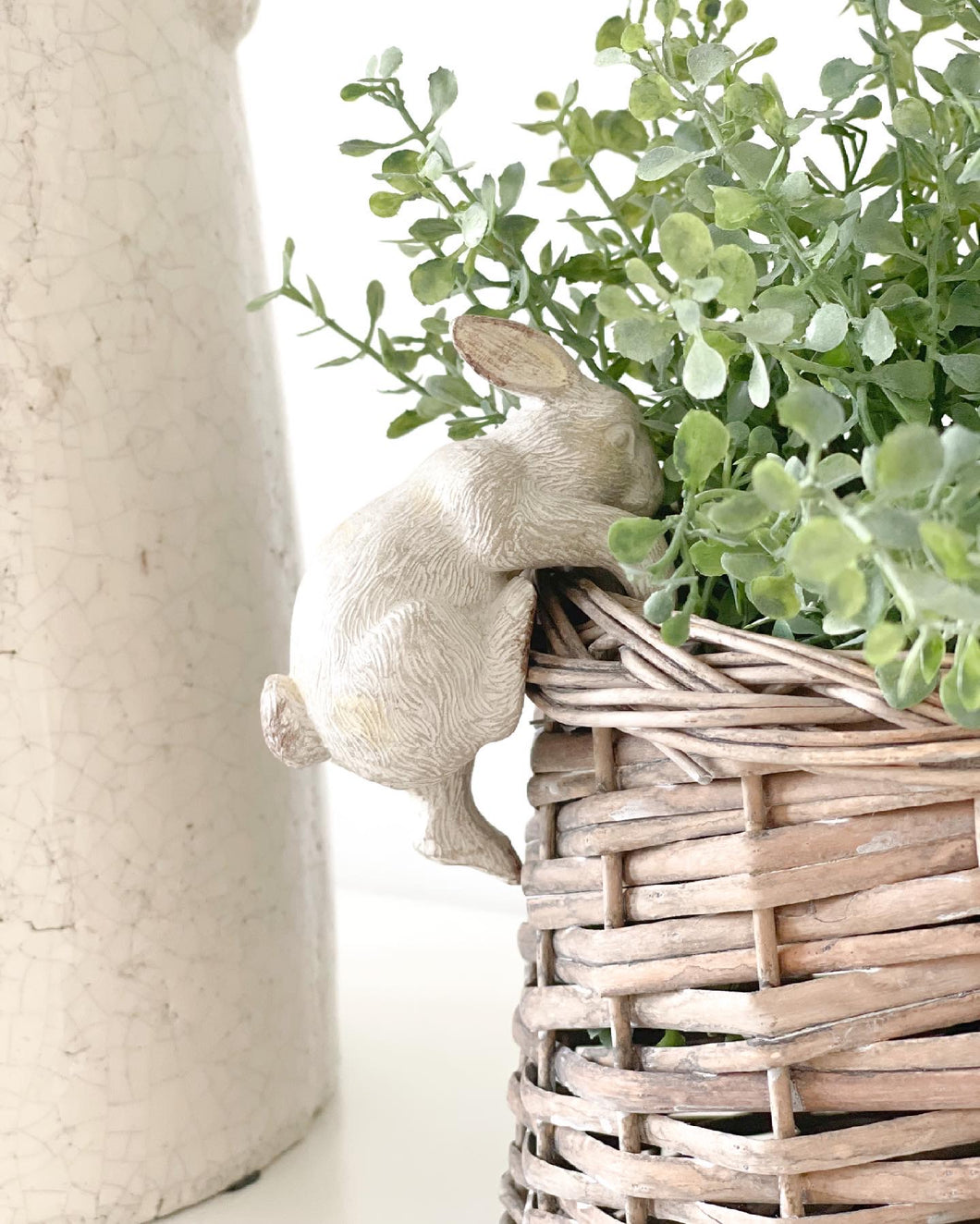 Rabbit Pot Hanger