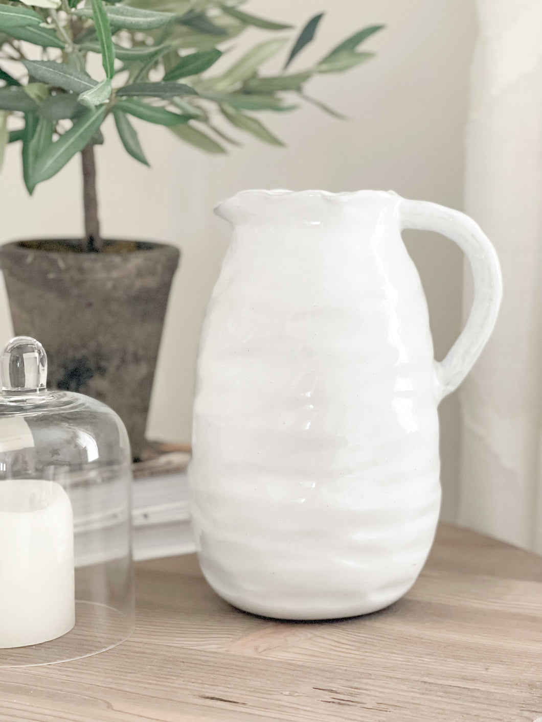 Lyon Jug
