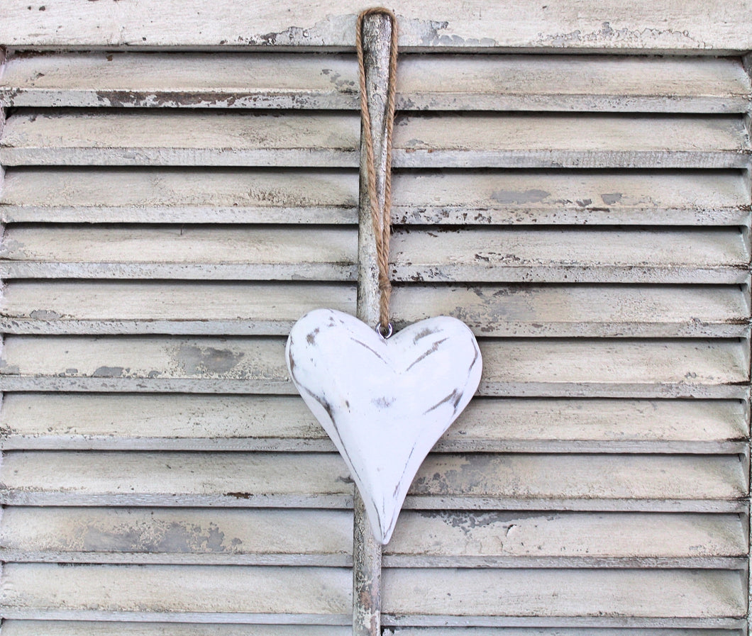 White Vintage Heart