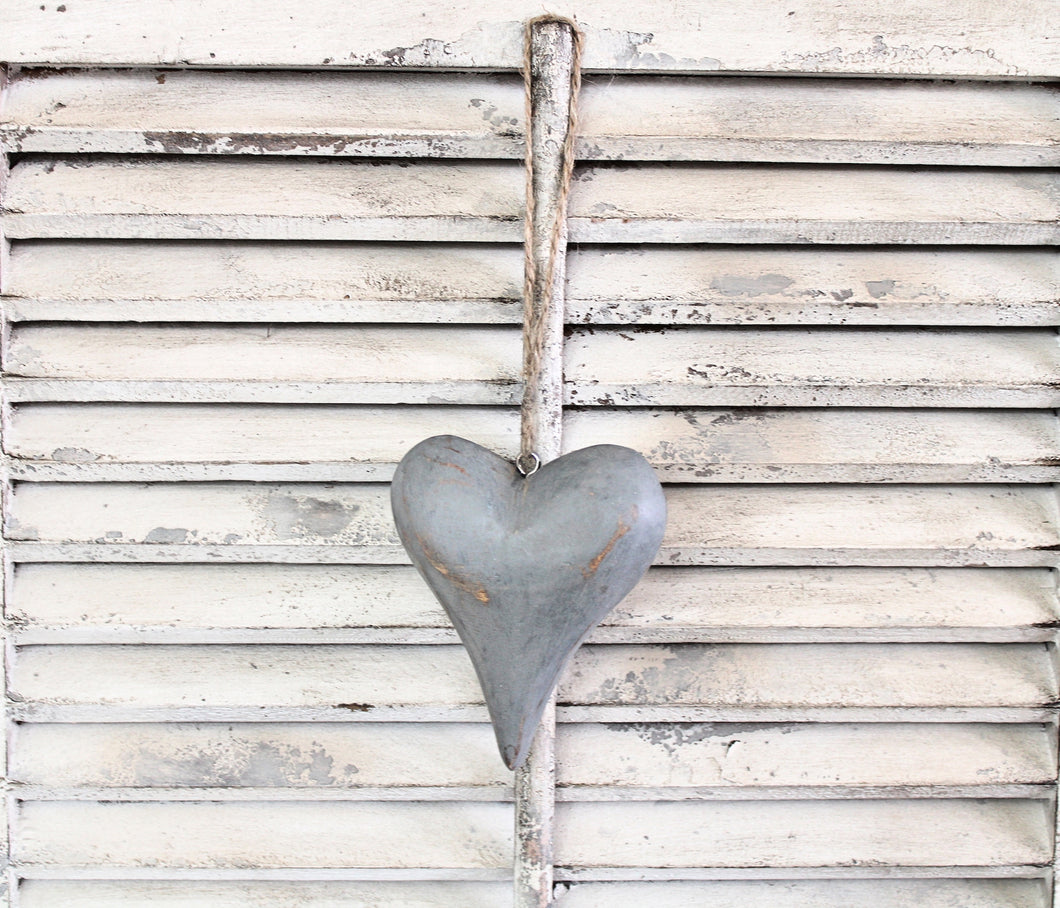 Grey Vintage Heart