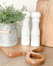 Load image into Gallery viewer, Salt &amp; Pepper Mill
