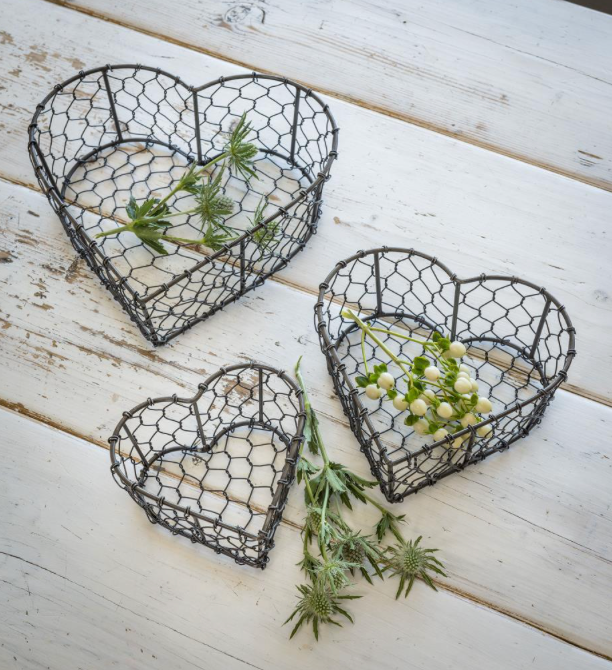 Wire Heart Baskets (Set of Three)